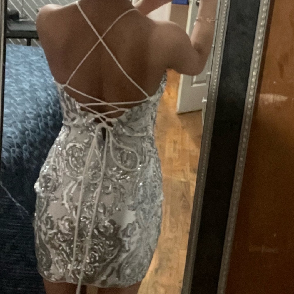 Windsor prom dress size s worn once
